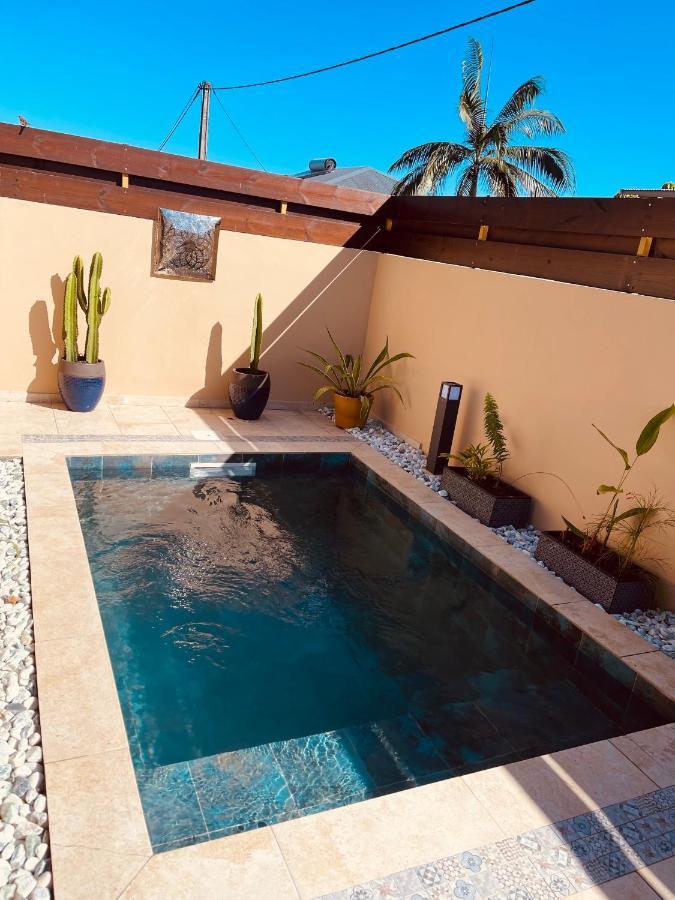 Le Riad Private Pool Piscine Privee Saint Pierre Bagian luar foto