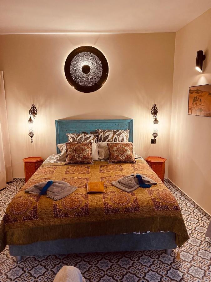 Le Riad Private Pool Piscine Privee Saint Pierre Bagian luar foto
